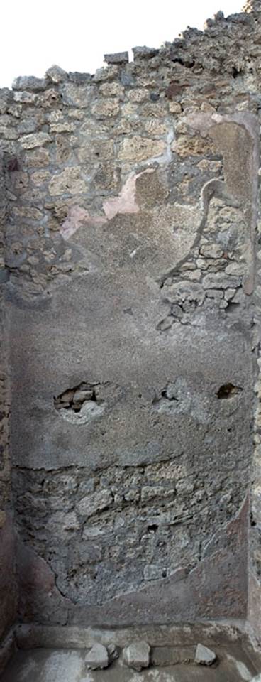 V.1.20 Pompeii. Pre 2008. Room “f”. Photo by Hans Thorwid.
North wall of room with tall doorway in east wall of kitchen.  
Photo courtesy of The Swedish Pompeii Project.