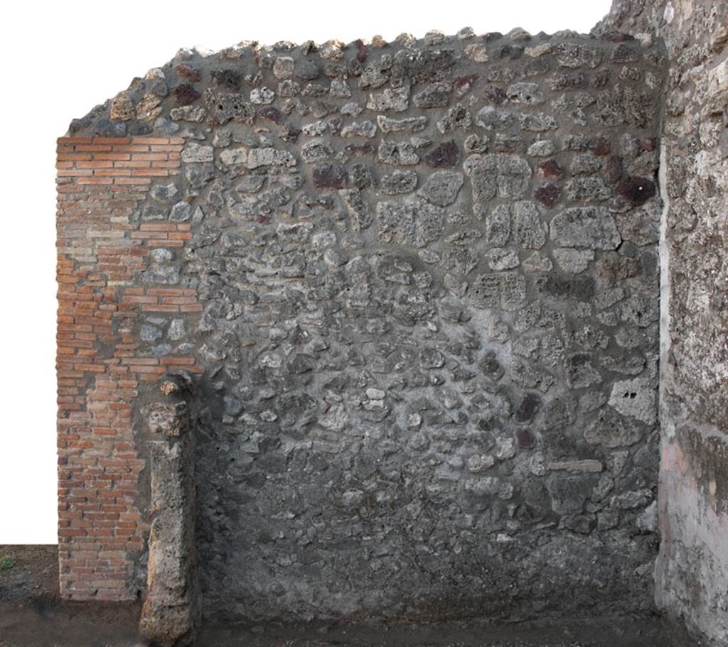 V.1.23 Pompeii. Room “f”, east wall of room on south side of tablinum area. Photo by Hans Thorwid.
Photo courtesy of the Swedish Pompeii Project.