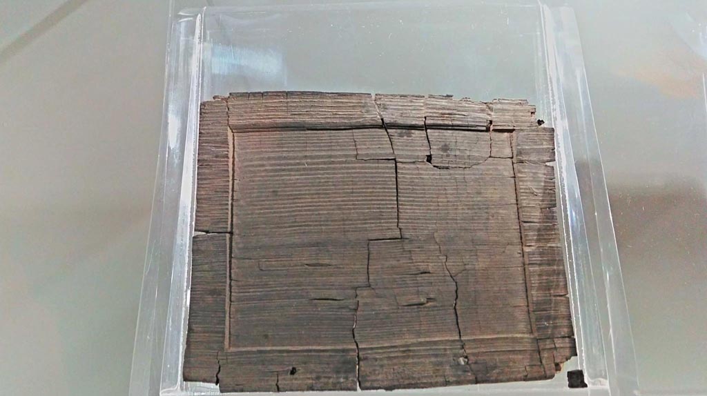 V.1.26 Pompeii. June 2017. 
Detail of one of the tablets on display in Naples Archaeological Museum. Photo courtesy of Giuseppe Ciaramella.