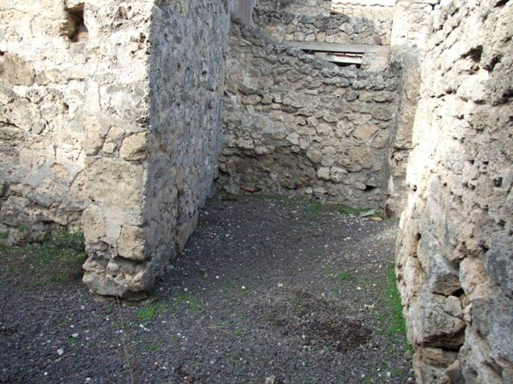 V.2.4 Pompeii. December 2007. 
Room 4, looking north. This room appears to have a second doorway, on the right, leading into the tablinum, room 5.