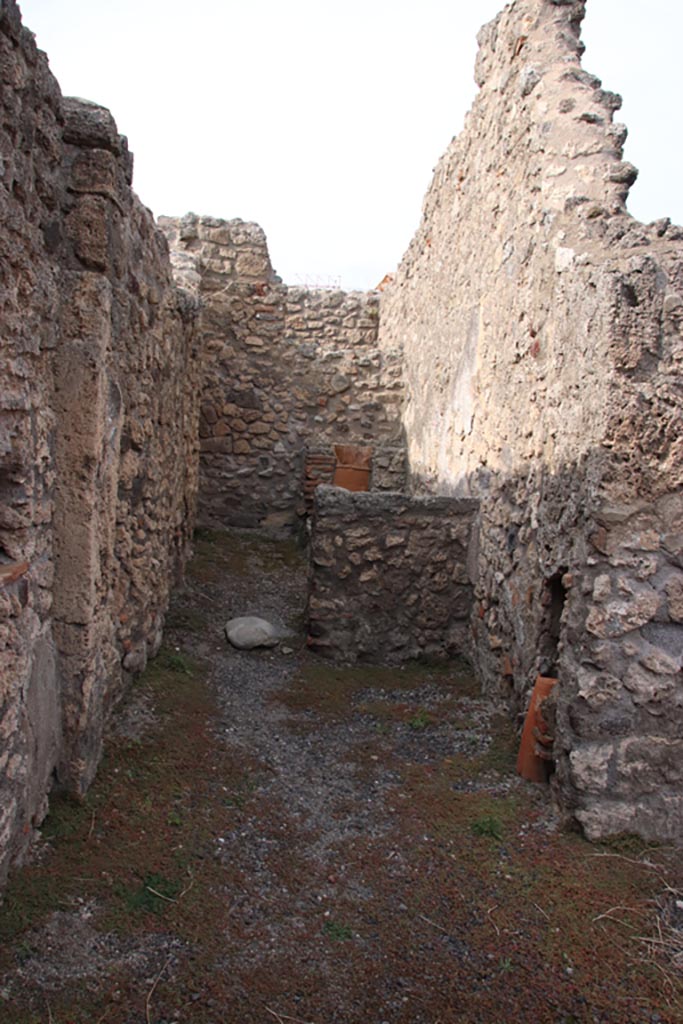 V.2.9 Pompeii. October 2022. 
Looking north towards rear room. Photo courtesy of Klaus Heese.