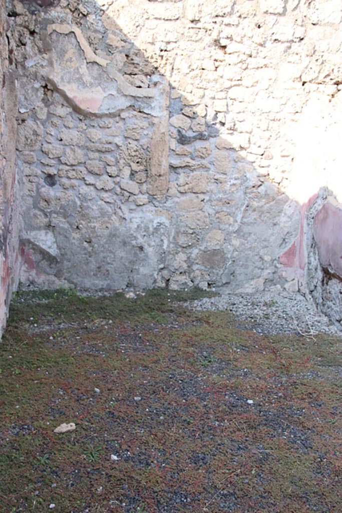 V.2.14 Pompeii. October 2022. 
Looking towards north wall of rear room. Photo courtesy of Klaus Heese.