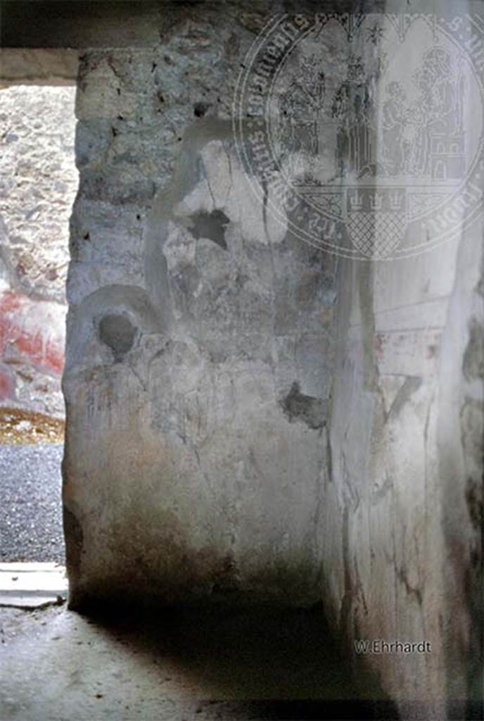 V.2.h Pompeii. Room I, north-west corner.
Photo by W. Ehrhardt. Photo © Deutsches Archäologisches Institut, Abteilung Rom, Arkiv. 
See http://arachne.uni-koeln.de/item/bauwerksteil/3379