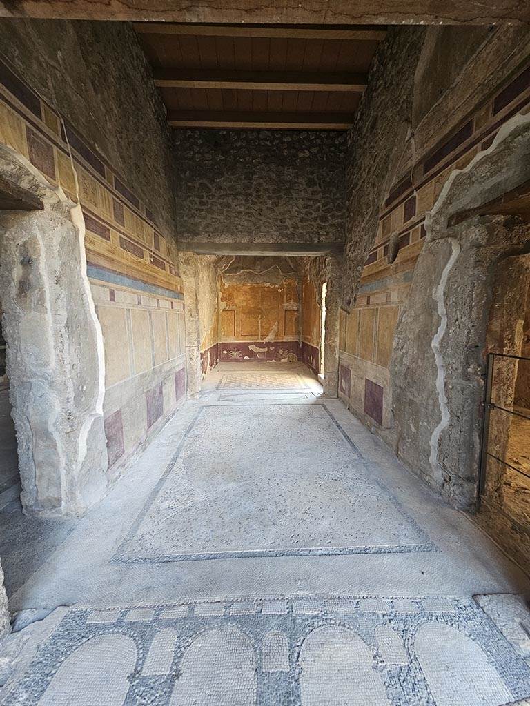 V.2.i Pompeii. November 2024. 
Room 14, looking west from peristyle across antecamera of apodyterium or dressing room.
Photo courtesy of Annette Haug.