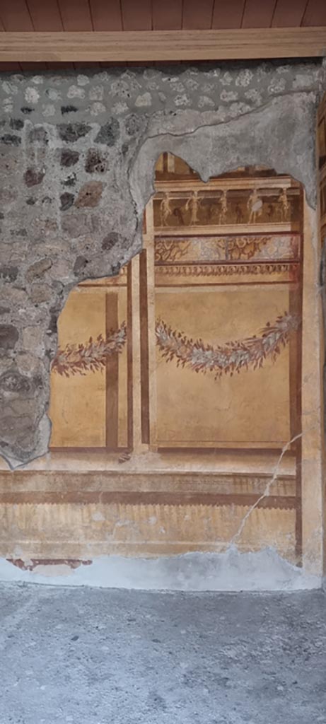 V.2.i Pompeii. December 2023.
Room 19, looking towards south wall at west end. Photo courtesy of Miriam Colomer.
