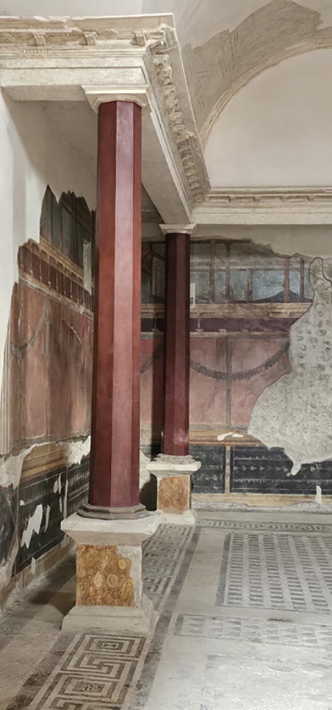 V.2.i Pompeii. December 2023. 
Oecus 21, looking east along north side. Photo courtesy of Miriam Colomer.