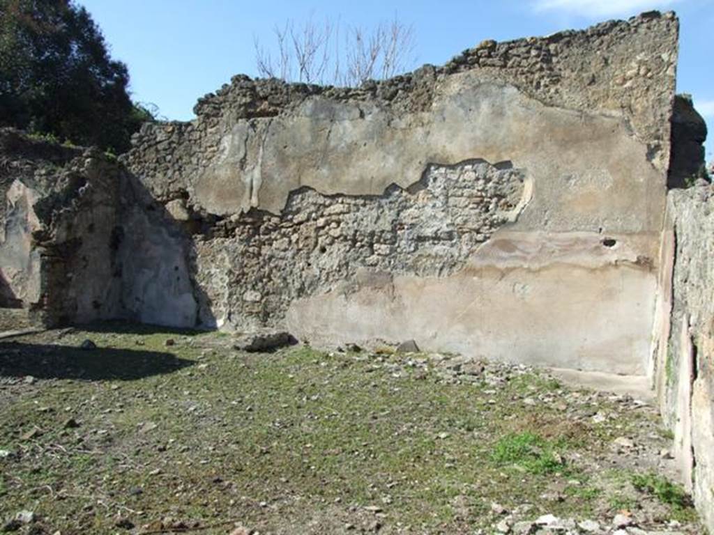 V.3.10 Pompeii. March 2009. North wall of atrium, with remains of base for staircase to upper floor.
