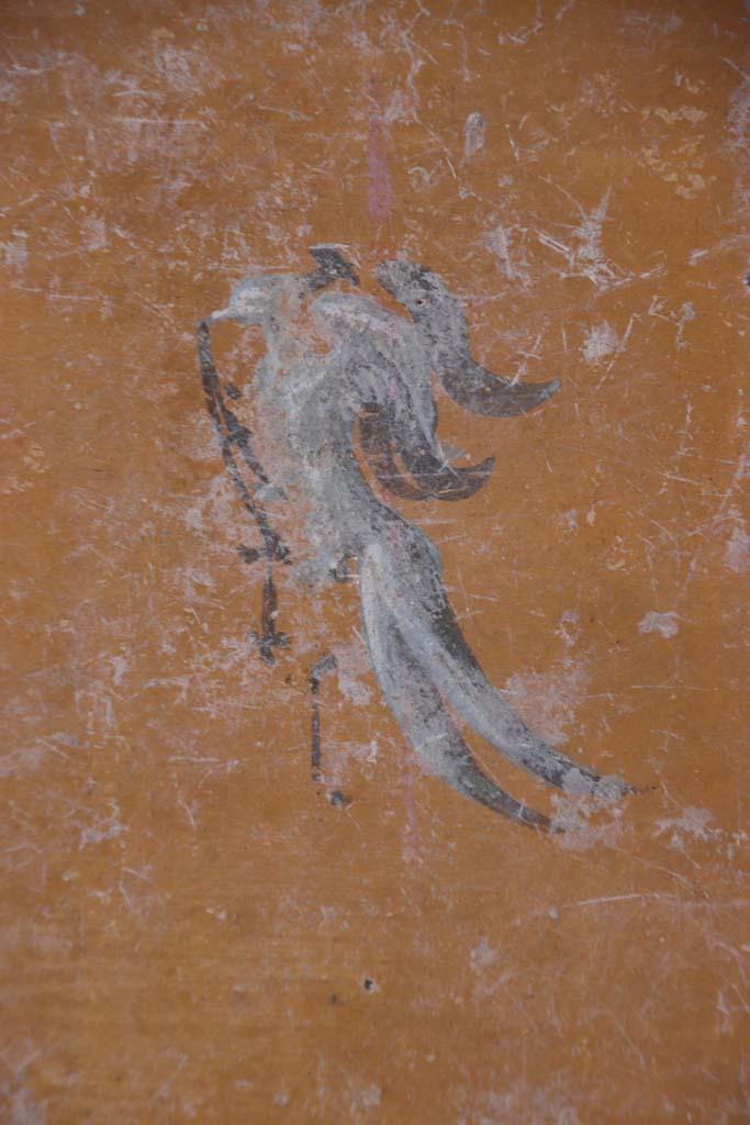 V.3 Pompeii. Casa del Giardino. September 2021.  
Room 1, south wall, detail of painted decoration at west end. Photo courtesy of Klaus Heese.