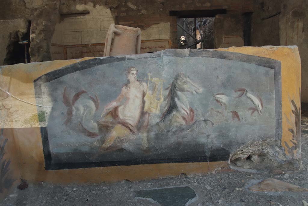 V.3, Pompeii. September 2021. 
Looking south towards painted counter showing a Nereid on a seahorse, in bar-room. Photo courtesy of Klaus Heese.