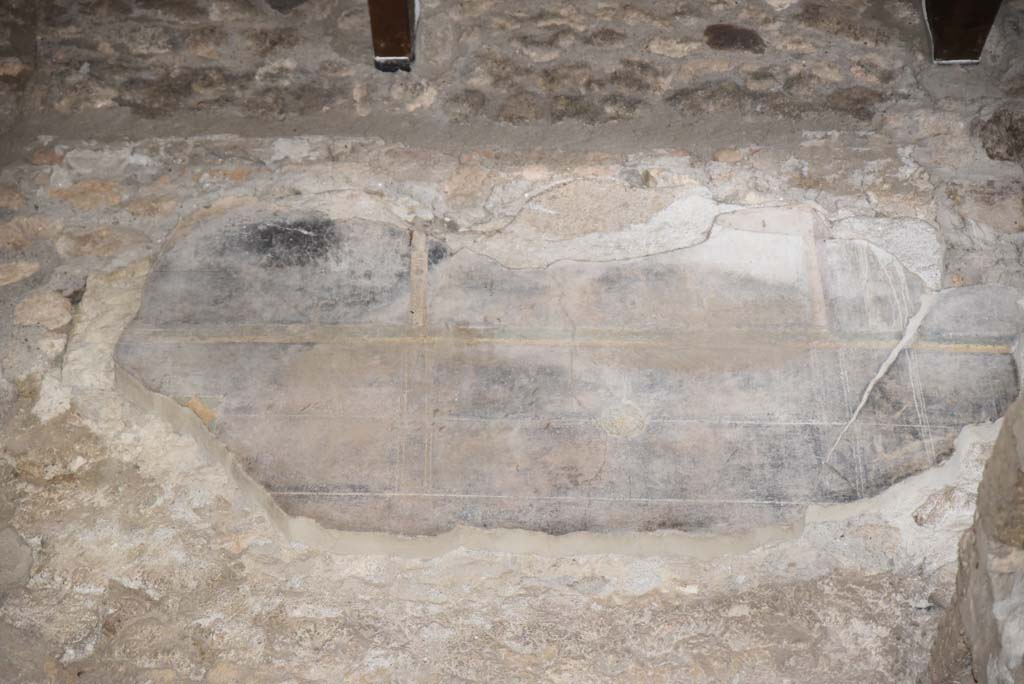 V.4.a Pompeii. March 2018. Room ‘i’, detail of remaining painted decoration from upper west wall.
Foto Annette Haug, ERC Grant 681269 DÉCOR.