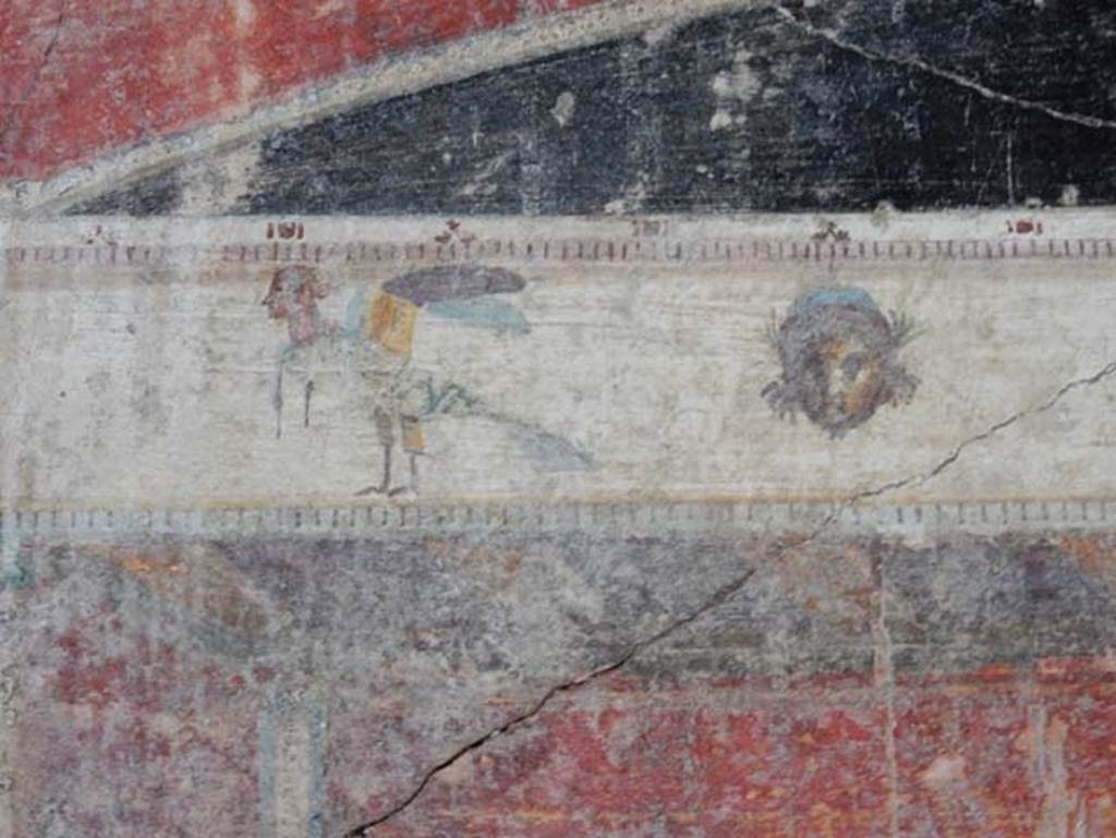V.4.a Pompeii. May 2015. Detail from upper centre of west wall of cubiculum. 
Photo courtesy of Buzz Ferebee.