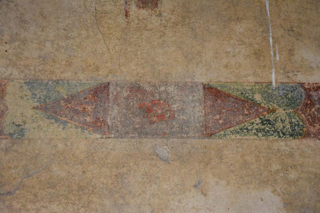 V.4.a Pompeii. March 2018. Room ‘c’, detail from upper centre of south wall.
Foto Annette Haug, ERC Grant 681269 DÉCOR.