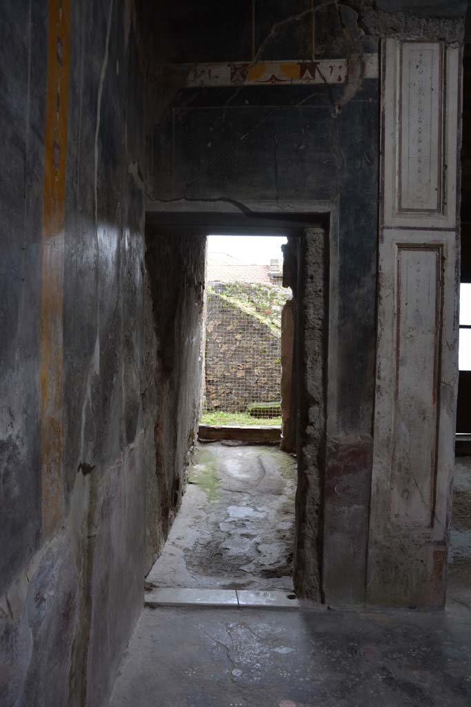 V.4.a Pompeii. March 2018. Corridor ‘k’, looking east from north-east corner of atrium.      
Foto Annette Haug, ERC Grant 681269 DÉCOR
