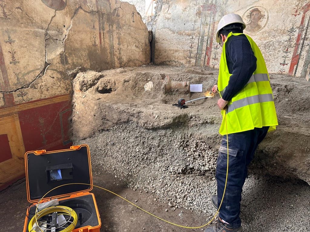 V.6.12 Pompeii. March 2024. Amb. 7 undergoing archaeological exploration.
Amb. 7 indagine-archeologica.
Photograph © Parco Archeologico di Pompei.