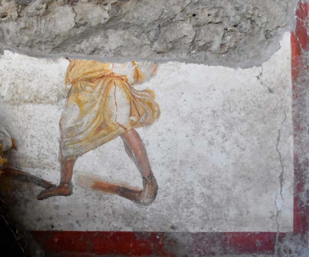 Room behind the widening of the intersection of the Vicolo dei Balconi and the Vicolo delle Nozze D’Argento 
The discovery environment is only partially brought to light - on one side emerges another small portion of fresco that reveals the presence of another figure
L’ambiente di rinvenimento è solo parzialmente portato in luce - su un lato emerge un'altra piccola porzione di affresco che rivela la presenza di un’altra figura.
http://pompeiisites.org/comunicati/laffresco-dei-gladiatori-combattenti-nuova-scoperta-nella-regio-v/
Photograph © Parco Archeologico di Pompei.