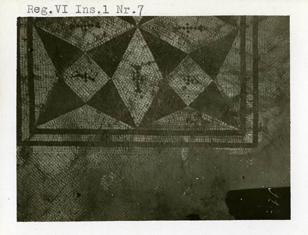 VI.1.8 Pompeii but numbered as VI.1.7. Pre-1937-39. Detail of floor mosaic.
Photo courtesy of American Academy in Rome, Photographic Archive. Warsher collection no. 927.
