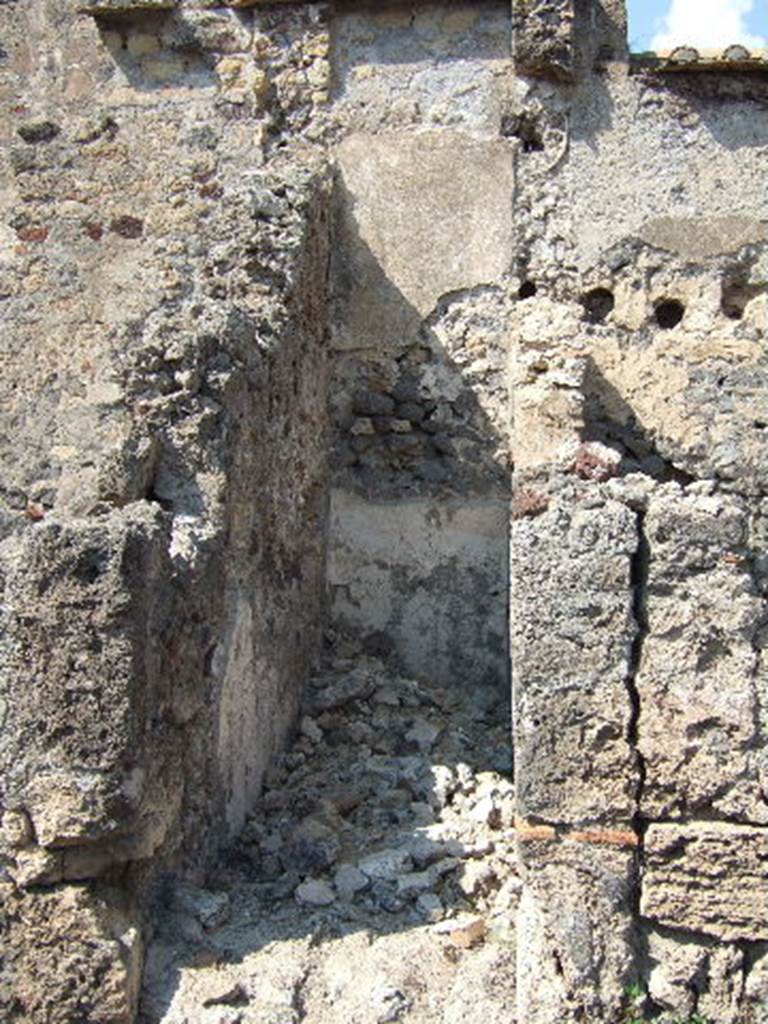 VI.2.12 Pompeii. September 2005. Room 12, site of stairs to upper floor.