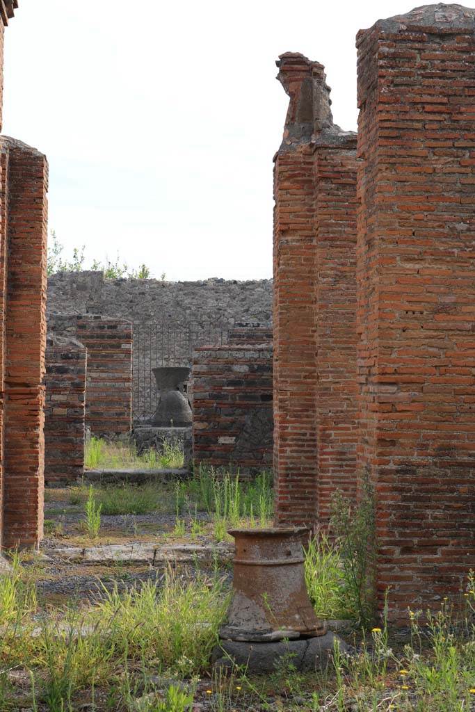 VI.3.3 Pompeii. December 2018. 
Room 1, looking east across atrium and impluvium. Photo courtesy of Aude Durand.
