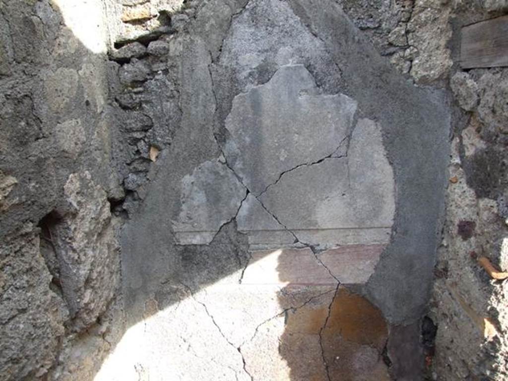 VI.5.4 Pompeii. December 2007. Remains of plaster in small room inside room 8.