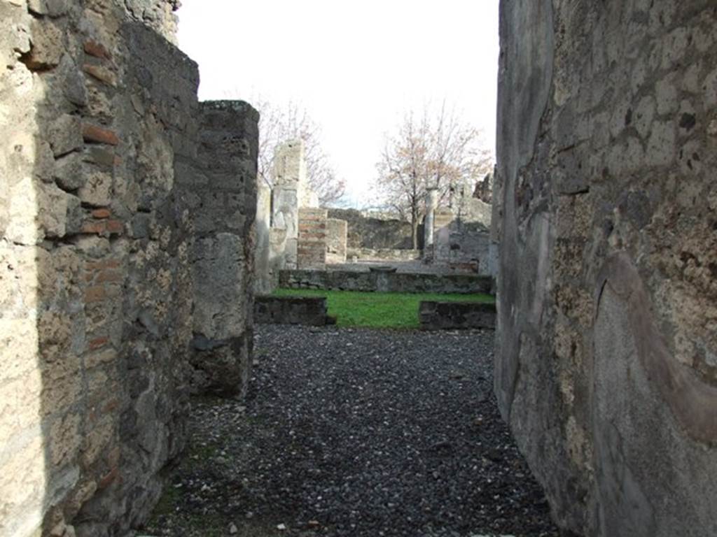 VI.5.4 Pompeii. December 2007. Looking east along entrance corridor to atrium.