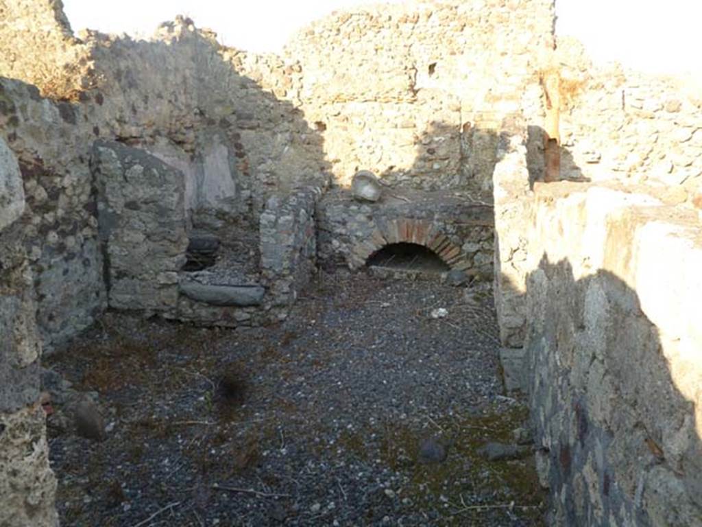 VI.5.9 Pompeii. May 2011. Looking east in kitchen area at east end of corridor, with doorway on right leading into room leading towards VI.5.19.