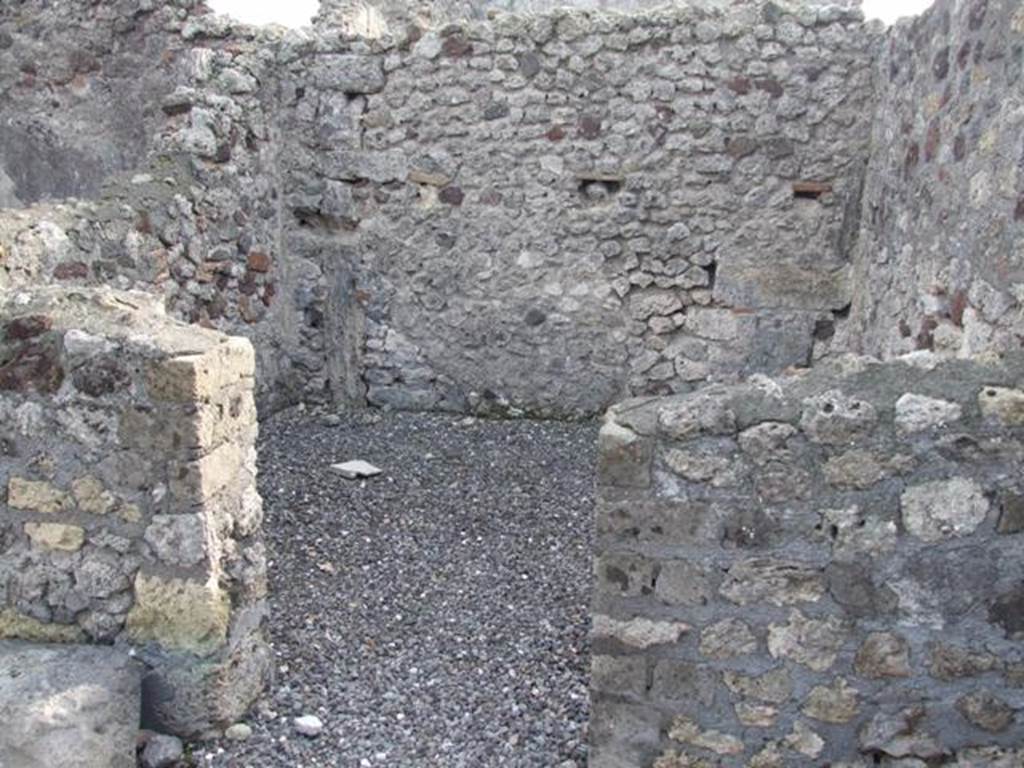 VI.5.10 Pompeii. December 2007. Doorway to room 5.