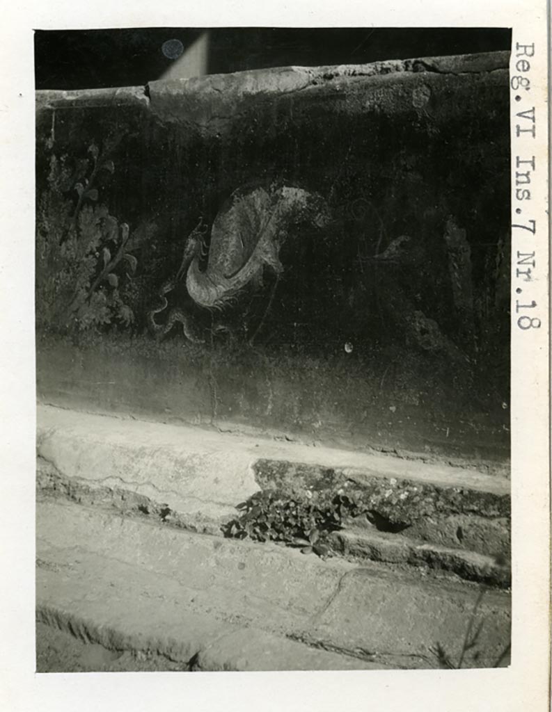 VI.7.18 Pompeii. Pre-1937-39. 
Detail from wall in east portico of peristyle, showing painted plants, serpent and heron.
Photo courtesy of American Academy in Rome, Photographic Archive. Warsher collection no. 1666.