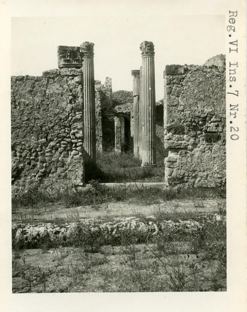 VI.7.21 Pompeii, but numbered as VI.7.20 on photo. Pre-1937-1939. 
Entrance doorway with capital on south side.
Photo courtesy of American Academy in Rome, Photographic Archive. Warsher collection no. 412.