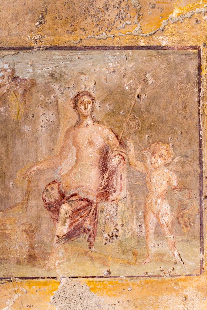VI.7.23 Pompeii. July 2021. 
Detail from central painting on south wall of tablinum. Photo courtesy of Johannes Eber.