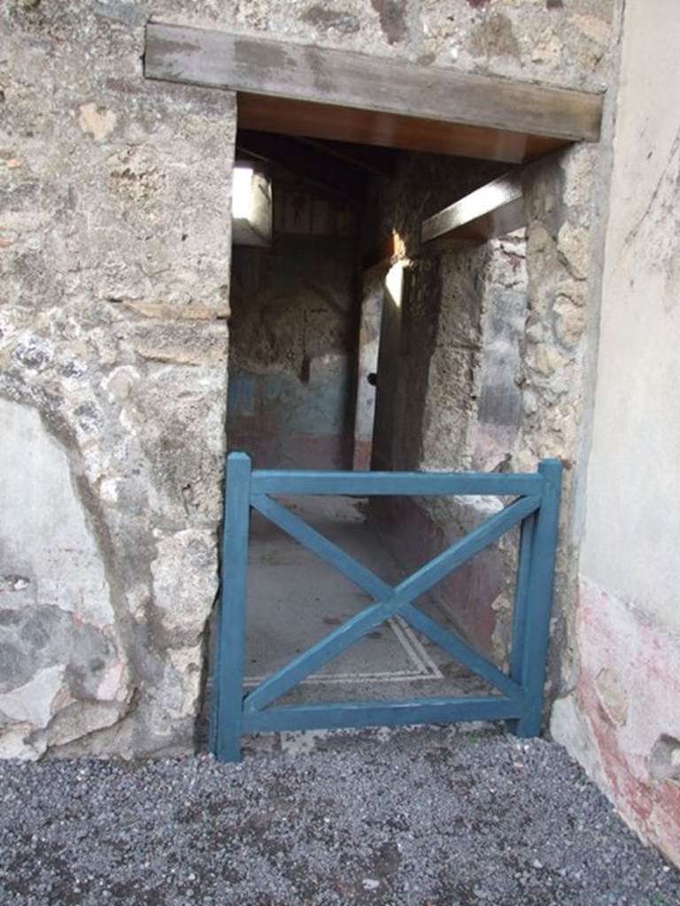 VI.9.2 Pompeii.   December 2007.  Doorway to Room 29.