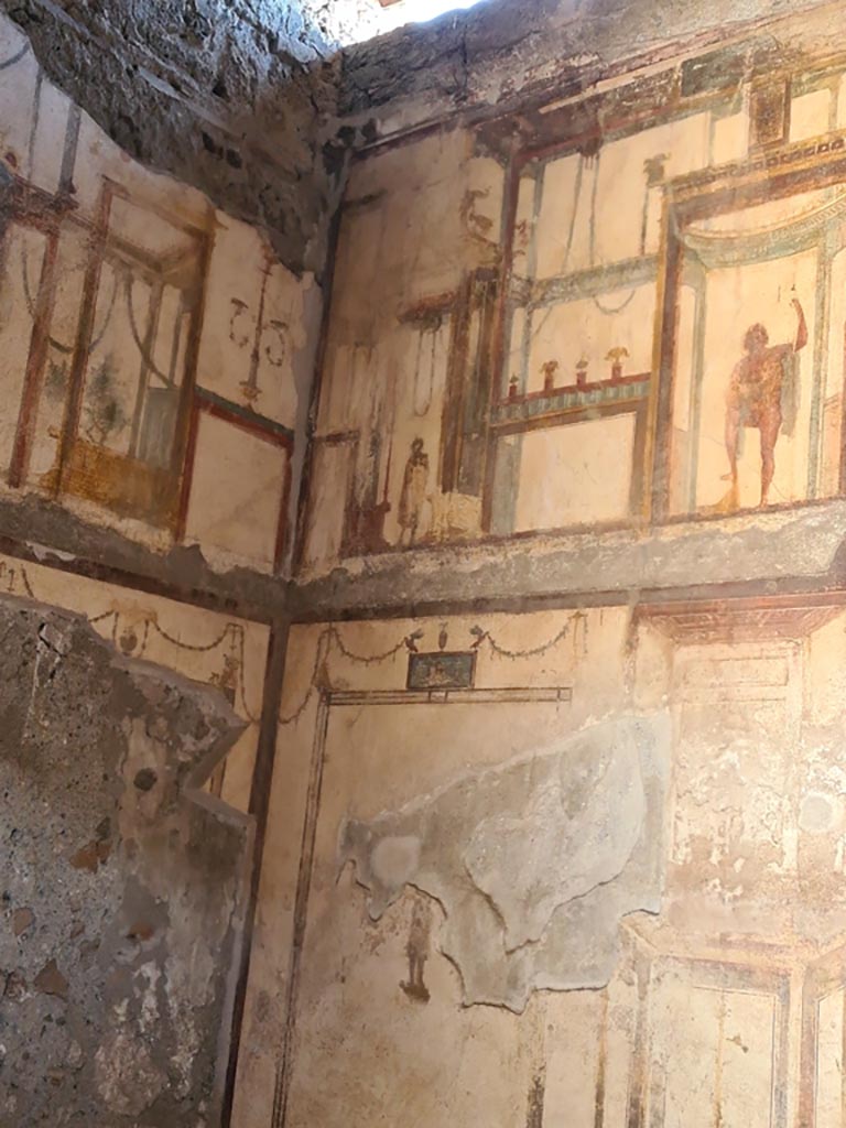 VI.9.6 Pompeii. May 2024. 
Room 16, looking towards upper south-west corner. Photo courtesy of Klaus Heese.