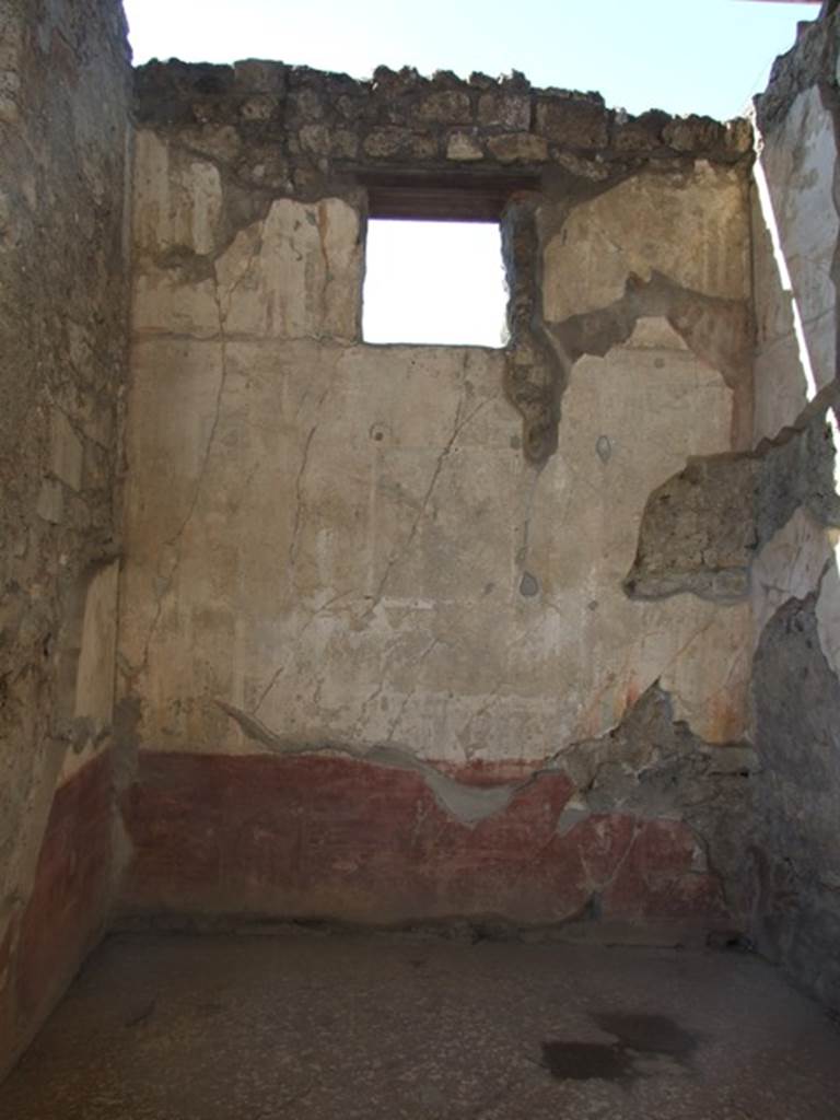 VI.9.6 Pompeii. March 2009. Room 14, west wall. The central wall painting, now very faded, was of Narcissus. See Helbig, W., 1868. Wandgemälde der vom Vesuv verschütteten Städte Campaniens. Leipzig: Breitkopf und Härtel. (1364)  See Real Museo Borbonico, I, table 4.