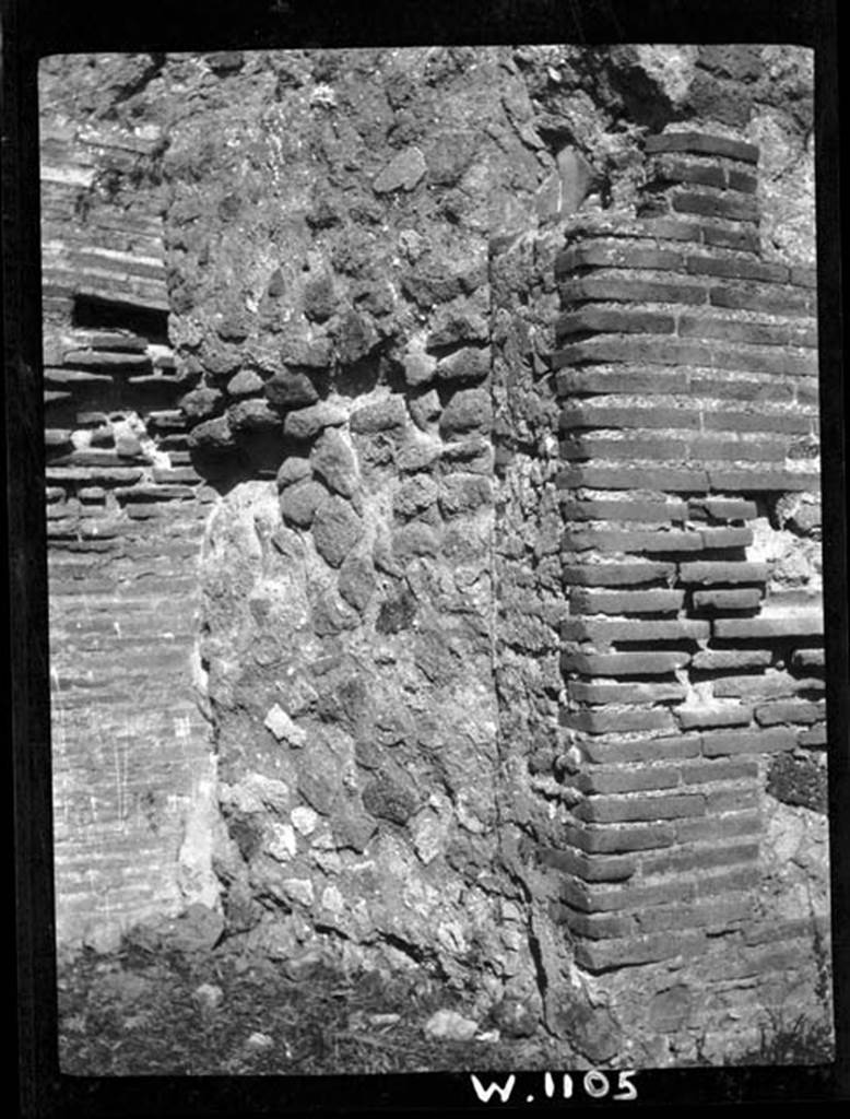 230593 Bestand-D-DAI-ROM-W.1105.jpg
VI.9.7 Pompeii. W1105. Blocked doorway from 6.9.7/8 into rear rooms of 6.9.6. 
Photo by Tatiana Warscher. With kind permission of DAI Rome, whose copyright it remains. 
See http://arachne.uni-koeln.de/item/marbilderbestand/230593