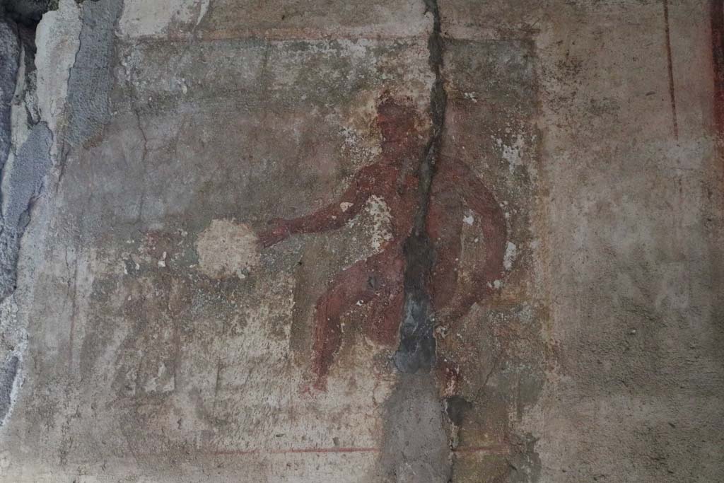 VI.10.1 Pompeii. December 2018. 
Central wall painting from south wall of rear room of Polyphemus watching Galatea on a dolphin. Photo courtesy of Aude Durand.