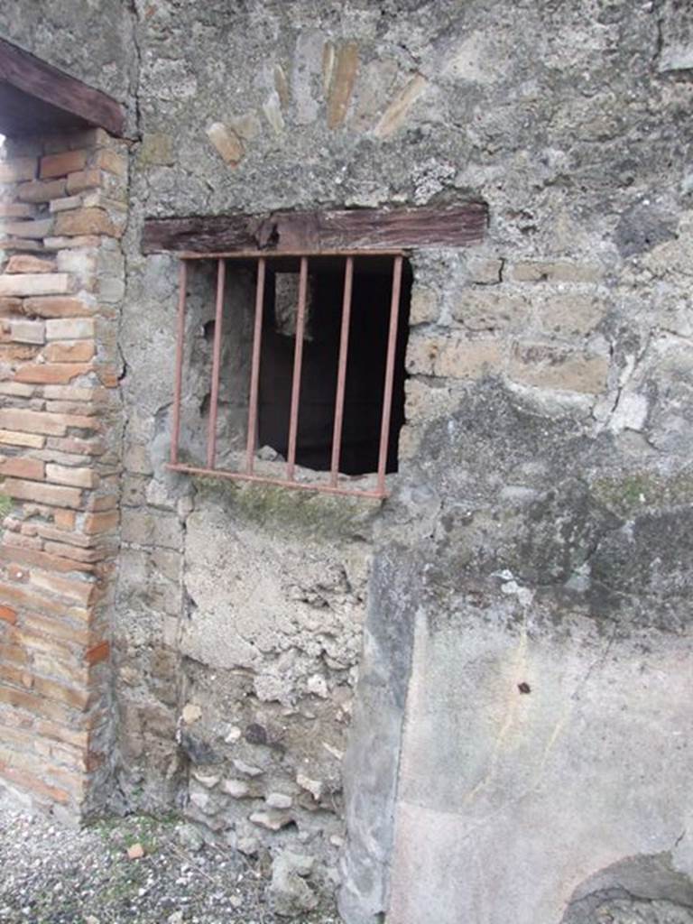 VI.10.2 Pompeii. March 2009. West wall of oecus on north side of atrium.