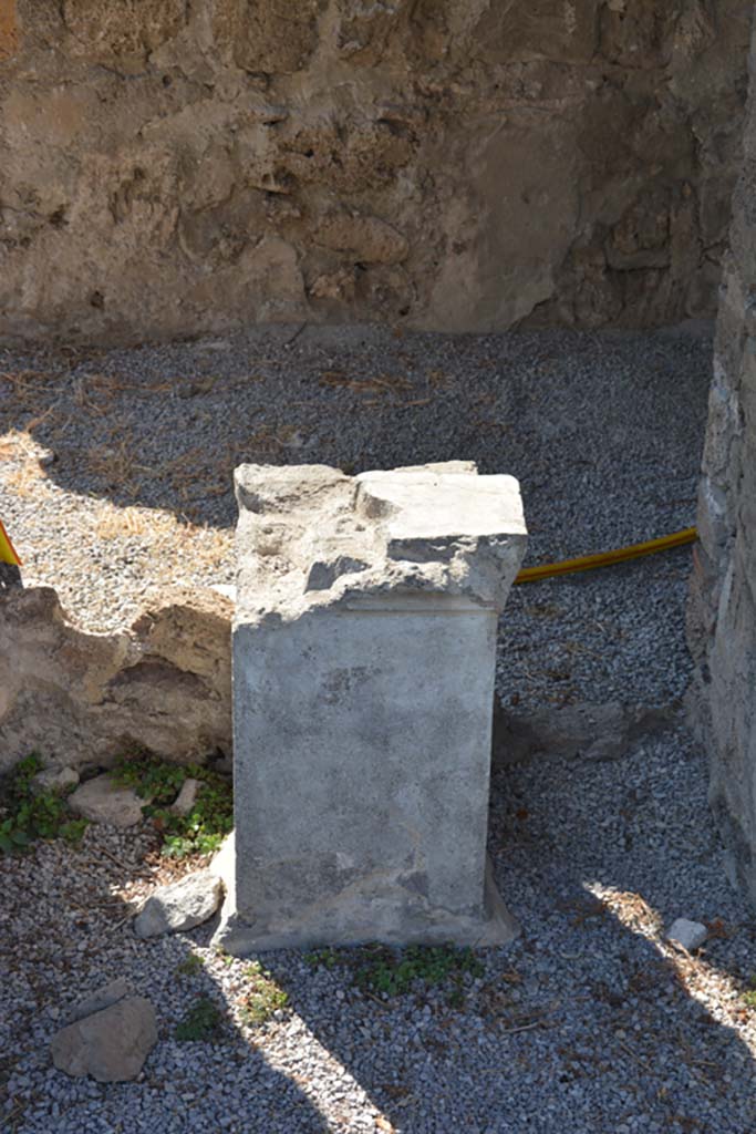 VI.10.7 Pompeii. September 2019. Arched recess 2.
Foto Annette Haug, ERC Grant 681269 DÉCOR.