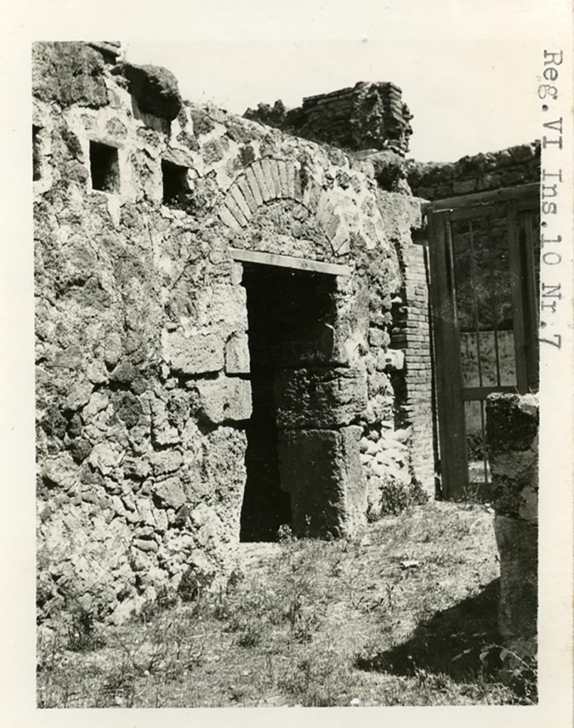 VI.10.7 Pompeii. Pre-1937-39. 
Room 16, looking east towards rear entrance doorway at VI.10.16, and one of the doorways on the north side below room 11.  
Photo courtesy of American Academy in Rome, Photographic Archive.  Warsher collection no. 1782.