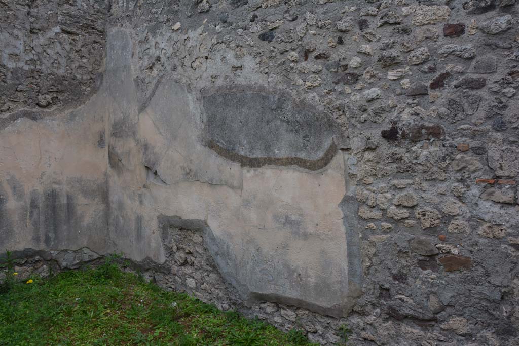 VI.11.9 Pompeii. October 2017. Room 5, south-east corner and south wall.
Foto Annette Haug, ERC Grant 681269 DÉCOR