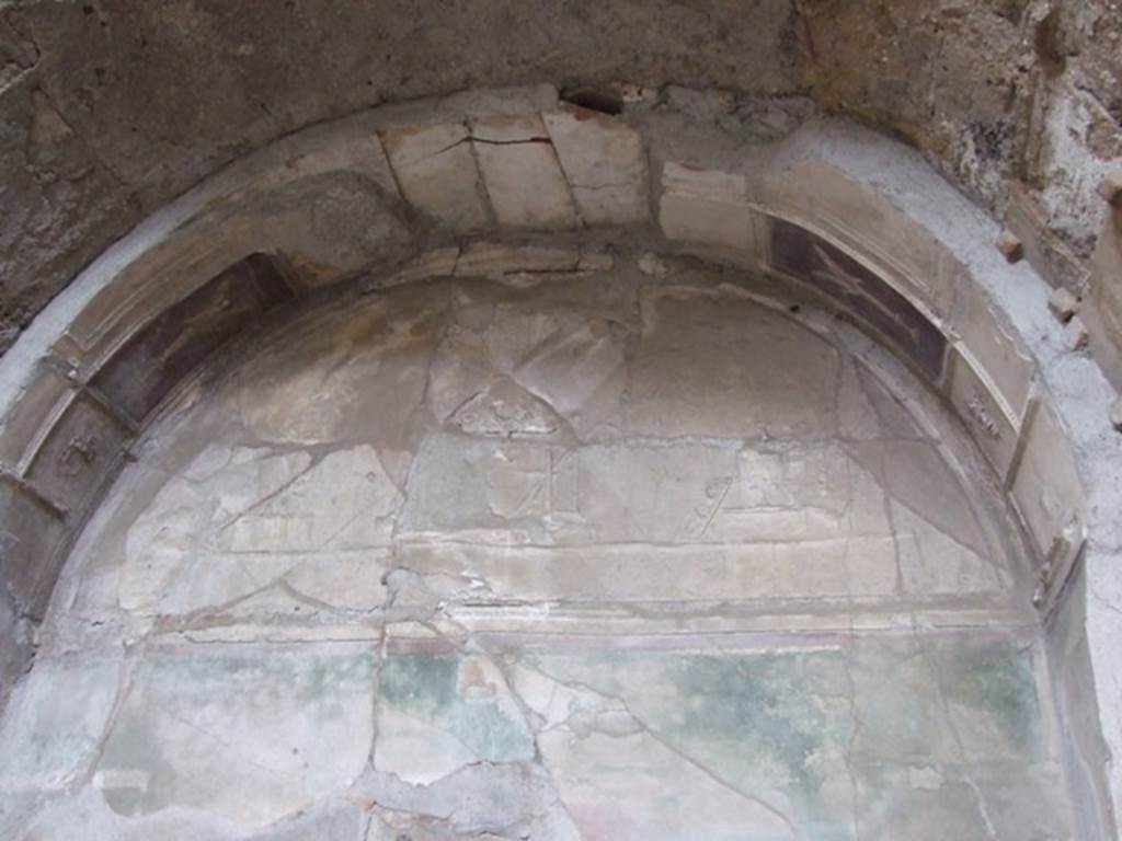 VI.11.9 Pompeii. March 2009. Room 21, east wall of tepidarium.