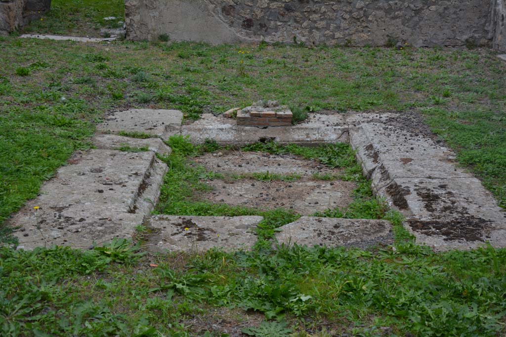 VI.11.9 Pompeii. October 2017. Room 3, impluvium in atrium
Foto Annette Haug, ERC Grant 681269 DÉCOR