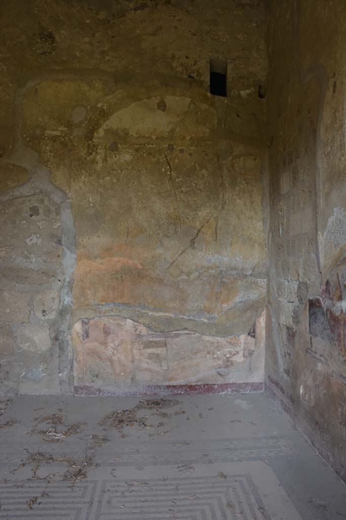 VI.11.10 Pompeii. October 2017. Room 42, north wall at east end.
Foto Annette Haug, ERC Grant 681269 DÉCOR