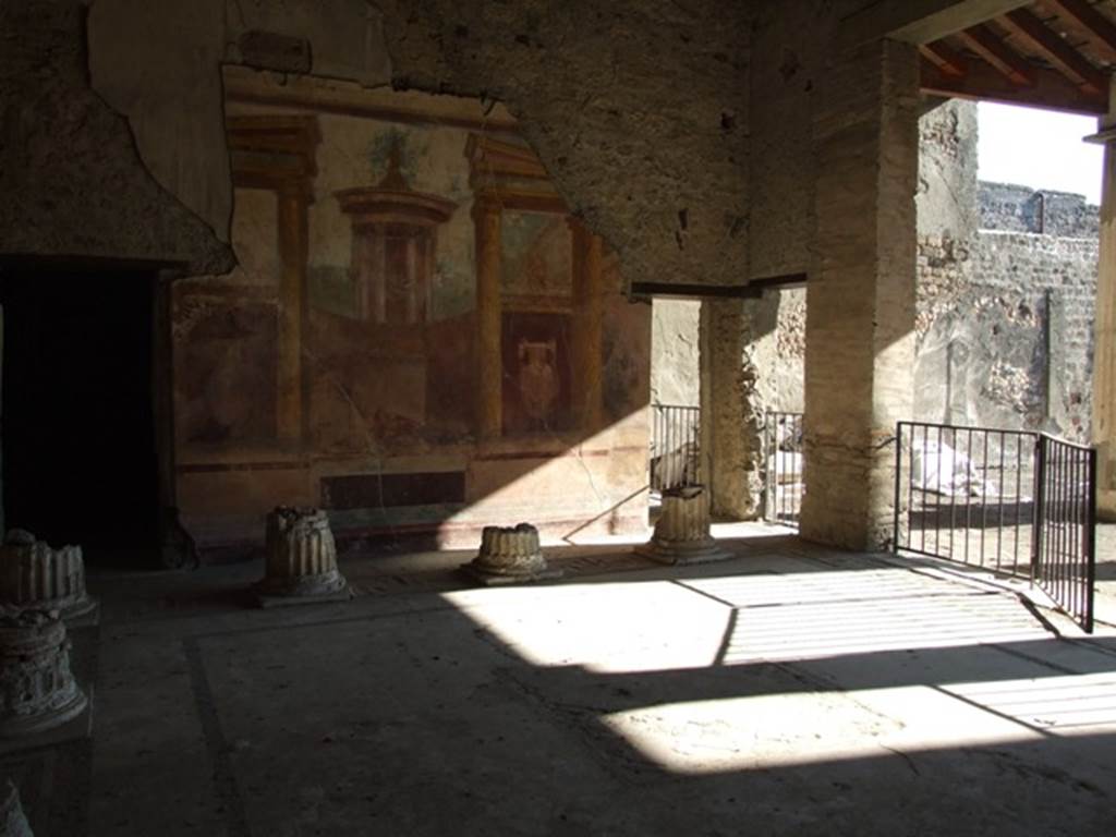 VI.11.10 Pompeii. December 2007. Room 43, looking east towards wall with architectural wall painting.  
Doorway to room 45 is at the left end, and doorway to room 46 at the right end.