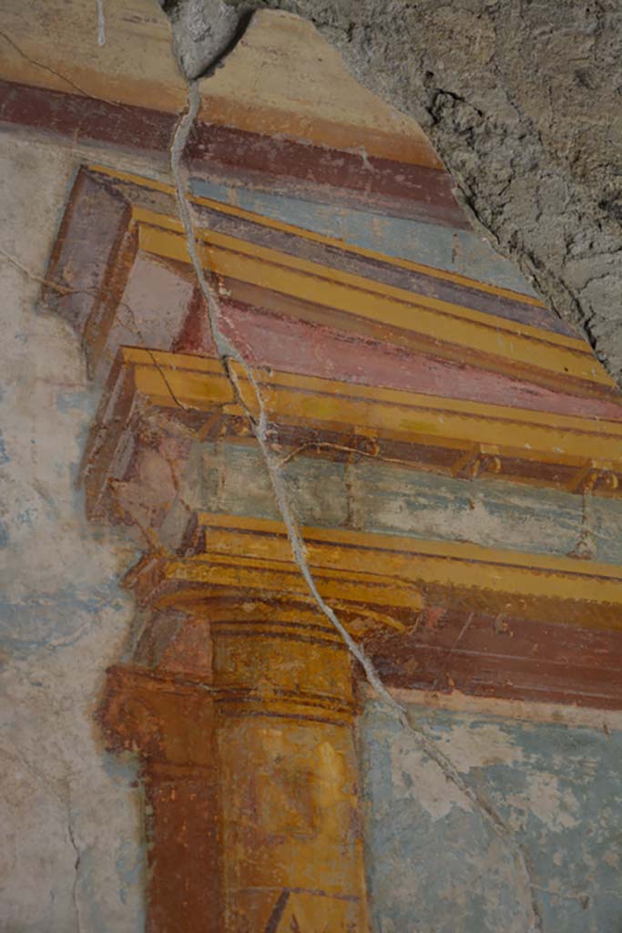 VI.11.10 Pompeii. November 2017. Room 43, detail from upper centre of east wall at south end
Foto Annette Haug, ERC Grant 681269 DÉCOR