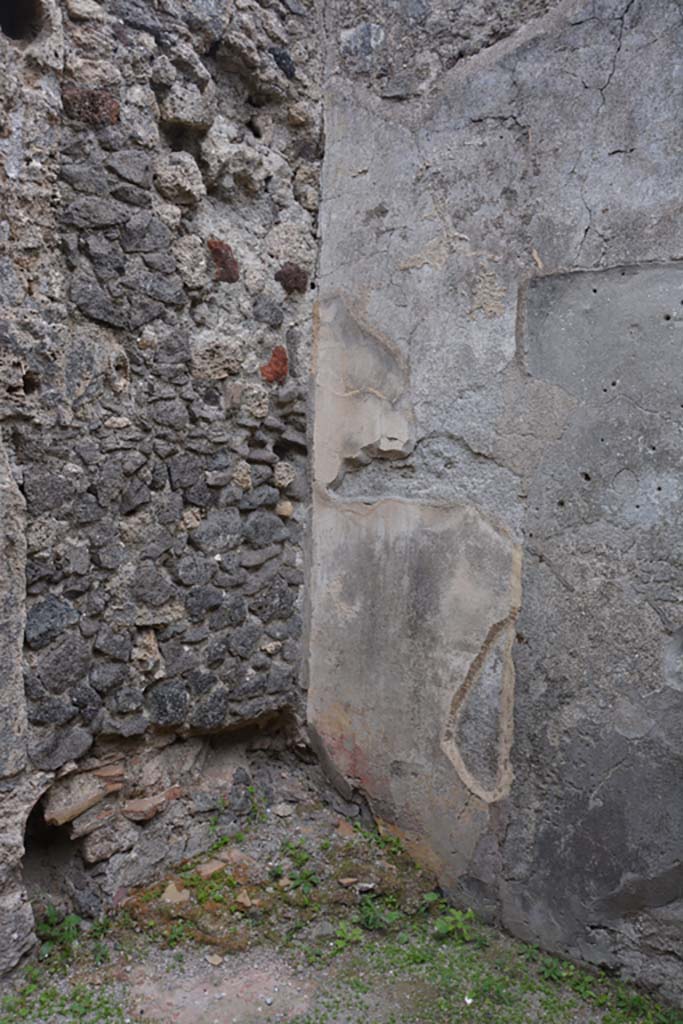 VI.11.10 Pompeii. October 2017. Room 28,recess in south-east corner.
Foto Annette Haug, ERC Grant 681269 DÉCOR