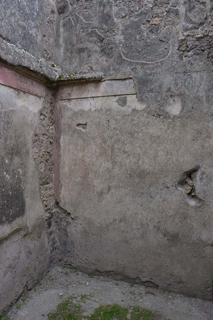 VI.11.10 Pompeii. October 2017. 
Room 25, looking towards west wall in south-west corner.
Foto Annette Haug, ERC Grant 681269 DÉCOR