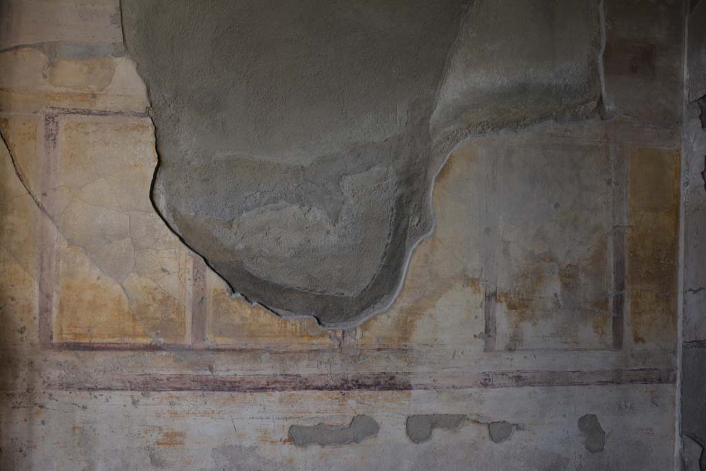 VI.11.10 Pompeii. October 2017. Room 39, detail from west wall at south end.
Foto Annette Haug, ERC Grant 681269 DÉCOR