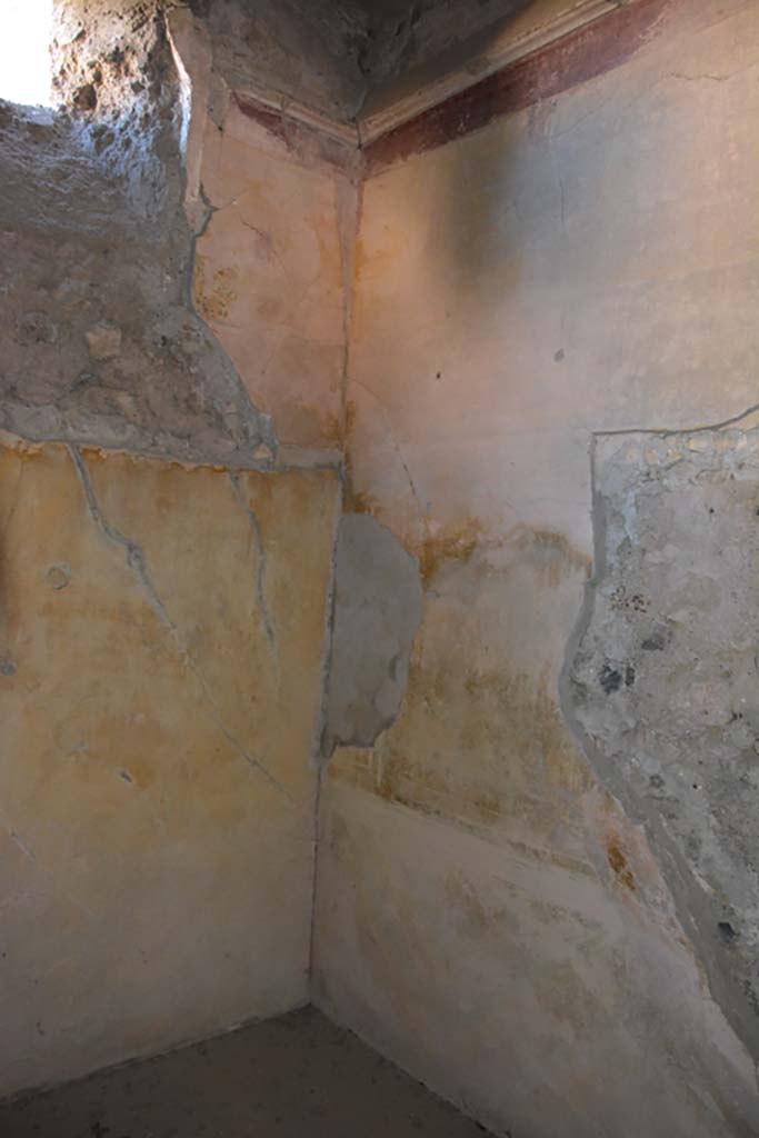 VI.11.10 Pompeii. November 2017. Room 41, south-east corner.
Foto Annette Haug, ERC Grant 681269 DÉCOR