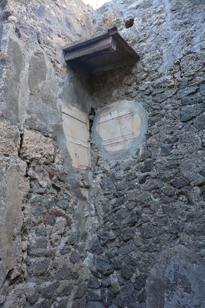 VI.11.10 Pompeii. October 2017. Room 24, looking towards north-east corner.
Foto Annette Haug, ERC Grant 681269 DÉCOR