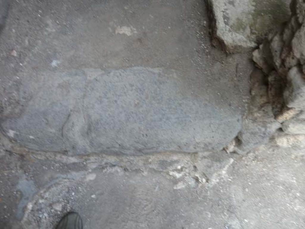 VI.12.2 Pompeii. September 2015. Step to small room with steps to upper floor.