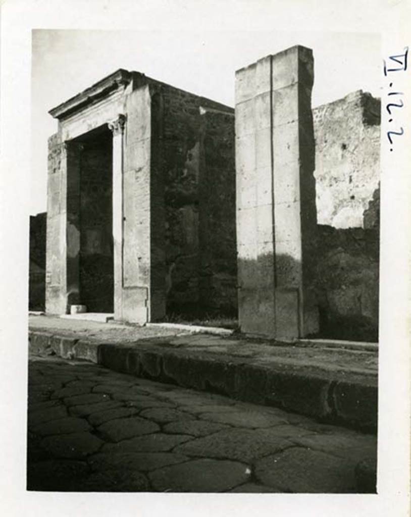 VI.12.2 Pompeii. pre-1937-39. Looking north-west on Via della Fortuna towards the entrance doorway. Photo courtesy of American Academy in Rome, Photographic Archive.  Warsher collection no. 1415b
